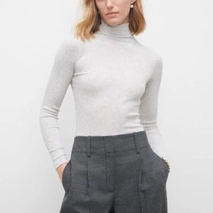 Gray turtleneck